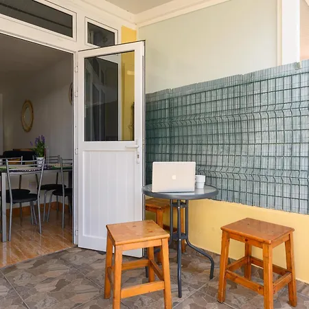 Otel With Terrace Bbq Pool In