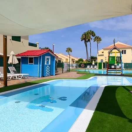 With Terrace Bbq Pool In Maspalomas (Gran Canaria)