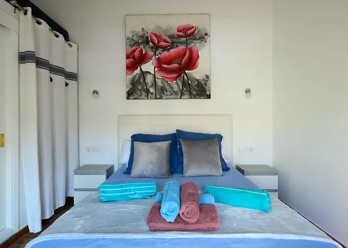 Szálloda With Terrace Bbq Pool In