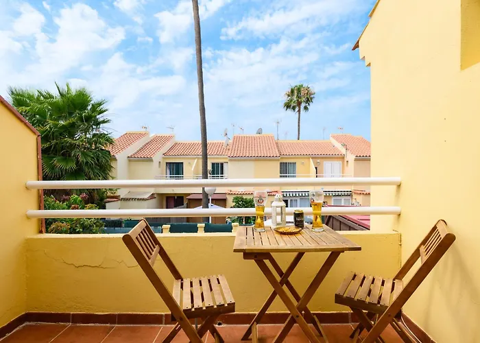 With Terrace Bbq Pool In *