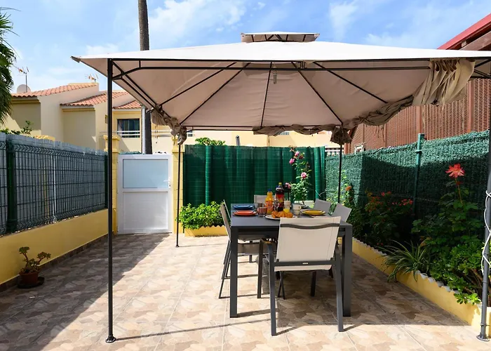 With Terrace Bbq Pool In Szálloda *